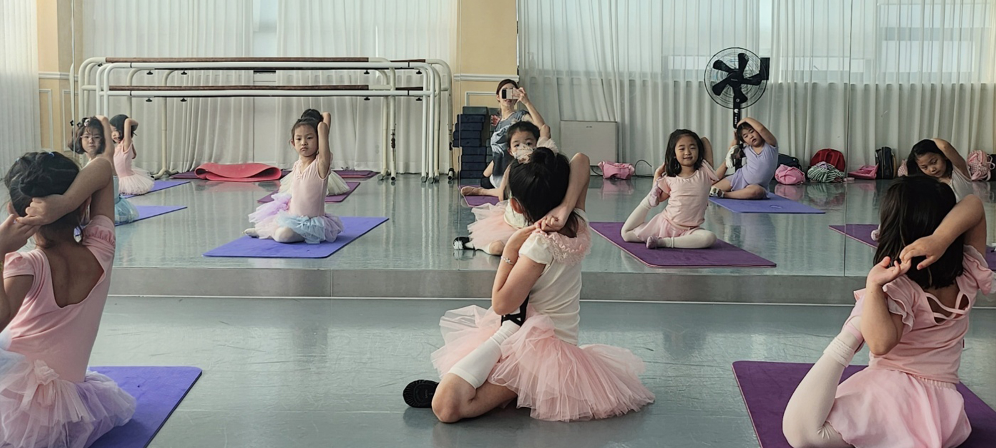 20230821134447_z6fUmKAs.jpg_carousel_양천구발레학원 비쥬발레학원_양천구발레학원,목동발레학원,강서구발레학원,양천구발레,목동발레,강서구발레,성인발레,취미발레,유아발레