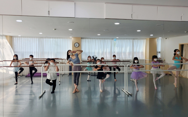 20230821134516_duCEYWj0.jpg_carousel_양천구발레학원 비쥬발레학원_양천구발레학원,목동발레학원,강서구발레학원,양천구발레,목동발레,강서구발레,성인발레,취미발레,유아발레