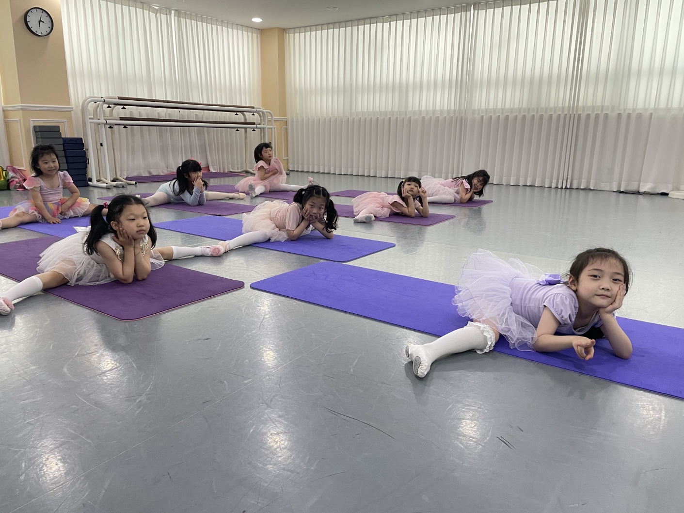 /user/b/bijou/editor/2309/3dcee336ef666d398d5bb675f6ea503f_1693998947_1054.jpg 이미지크게보기