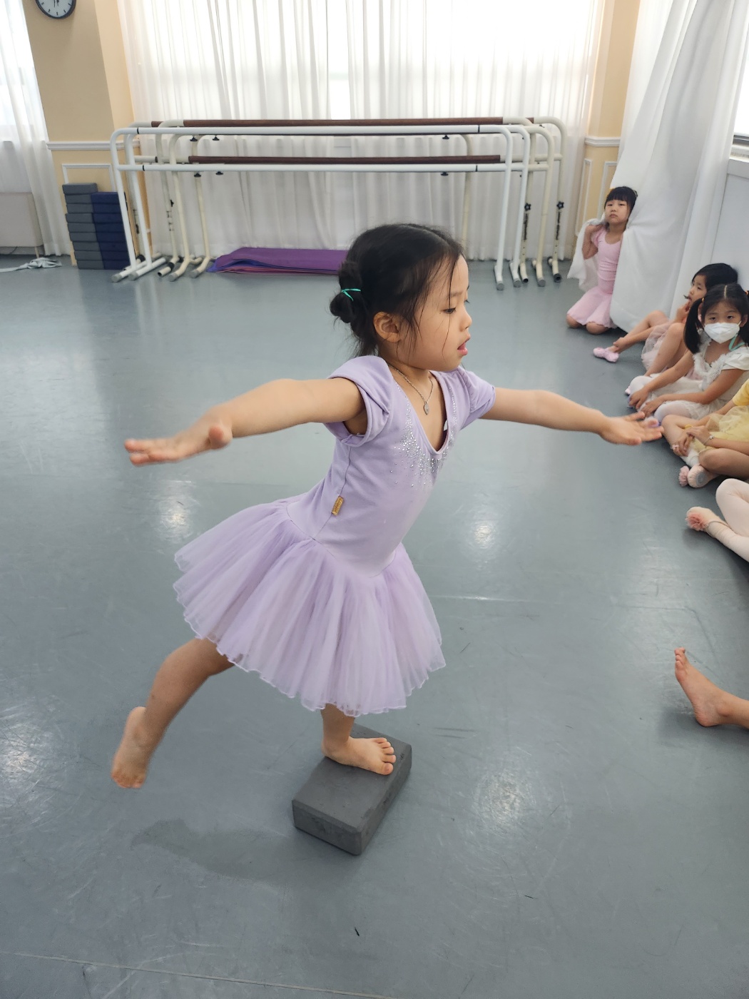 /user/b/bijou/editor/2309/3dcee336ef666d398d5bb675f6ea503f_1694000358_4352.jpg 이미지크게보기